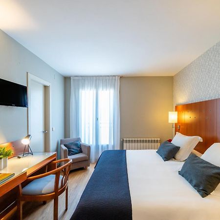 Hotel J. Balmes Vic Kültér fotó