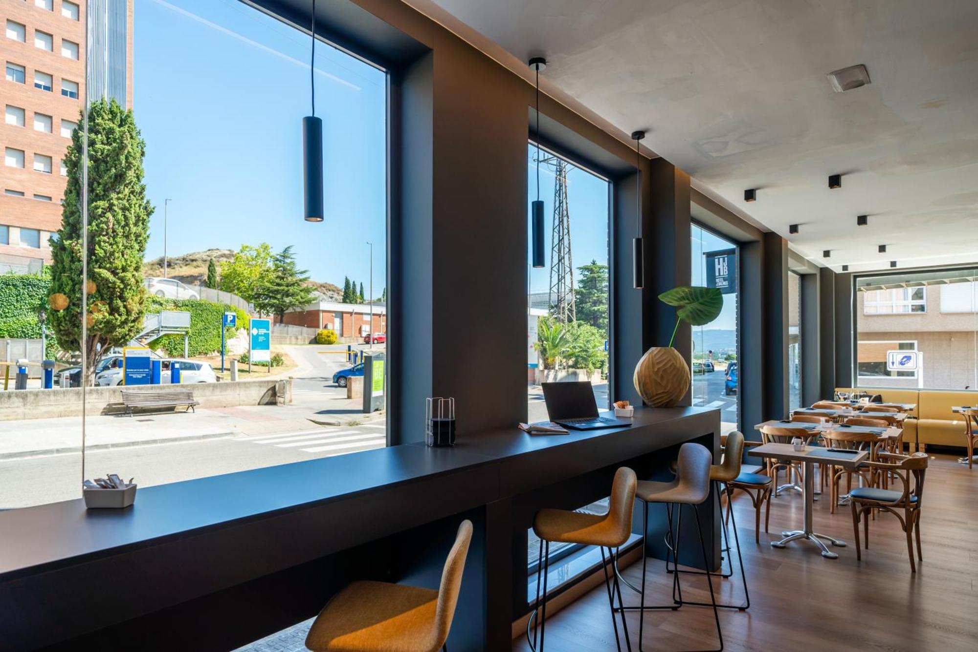 Hotel J. Balmes Vic Kültér fotó