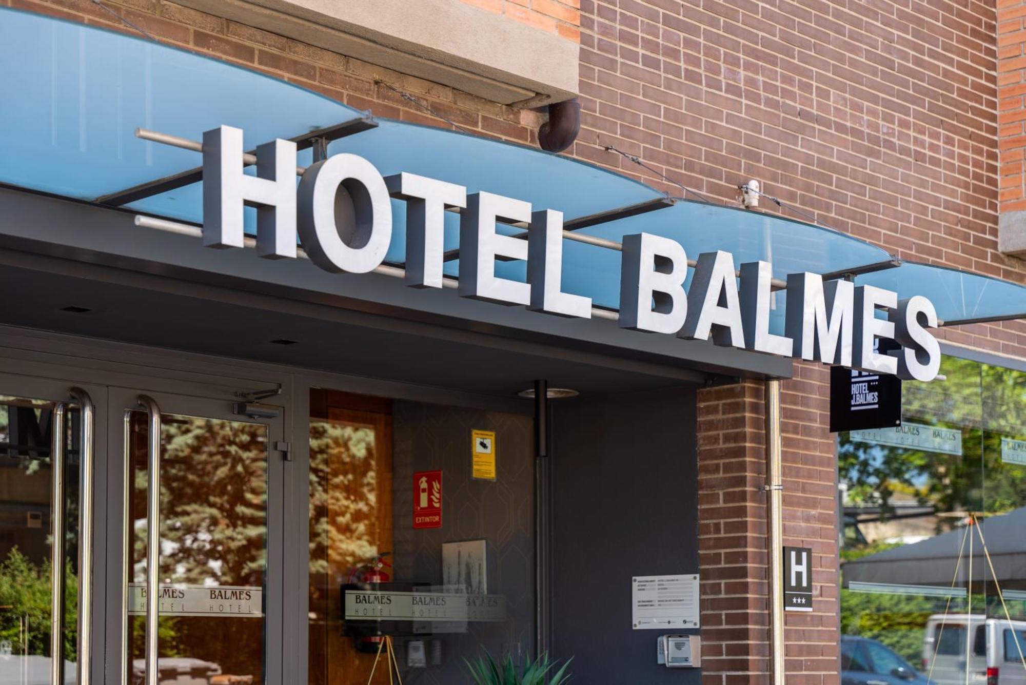 Hotel J. Balmes Vic Kültér fotó